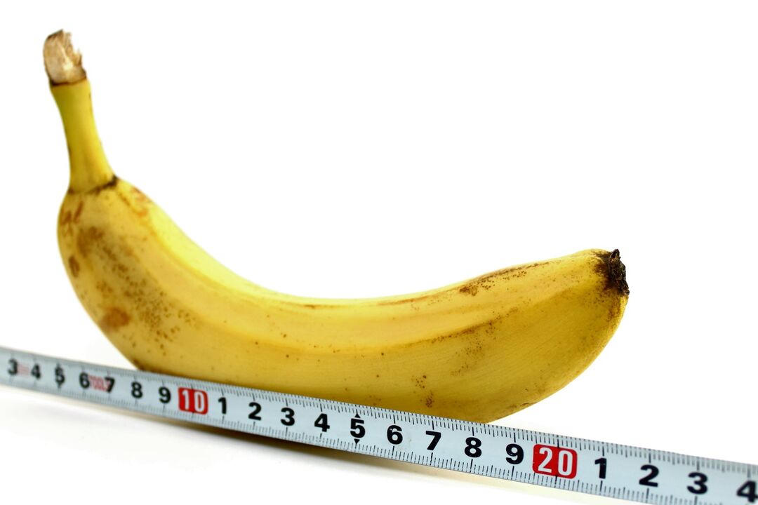 La dimension du pénis sur l'exemple d'une banane